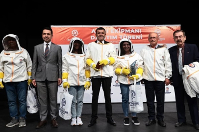 Denizli Büyükşehir’den arıcılığa altın dokunuş