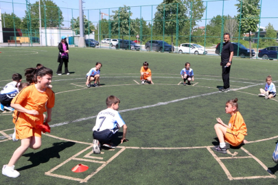Sakarya'da 'Geleneksel Çocuk Oyunları Şenliği' başladı