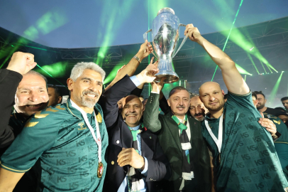 Kocaelispor’un Zafer Gecesi: Şampiyonluk Coşkusu