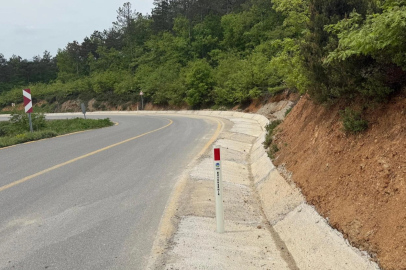 Akyazı’da Yol Güvenliği İçin V Kanal Çalışması!