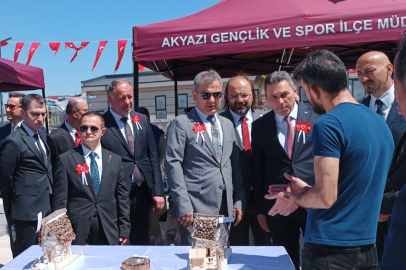 19 Mayıs Coşkusu Akyazı’da Resim Sergisiyle Taçlandı!