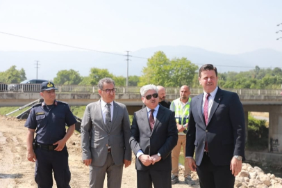 Sakarya Valisi Akyazı’da!