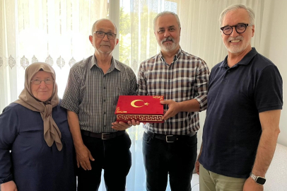 İzmit Belediyesi’nden Gazilere Anlamlı Ziyaret