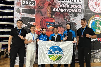 Sakaryalı Kick Boksçular Türkiye’de Zirveyi Zorladı