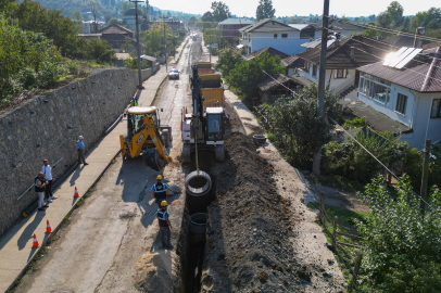 Akyazı’da 9 Bin Metrelik Altyapı Dönüşümü Hızla Sürüyor