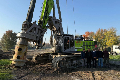 1 Milyon Kitaplı Şehir Kütüphanesi’nde İlk Kazma Vuruldu