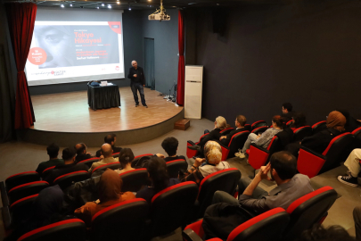 Tokyo Hikâyesi Sakarya’da: Ozu Sineması Üzerine Derinlikli Söyleşi İlgi Gördü
